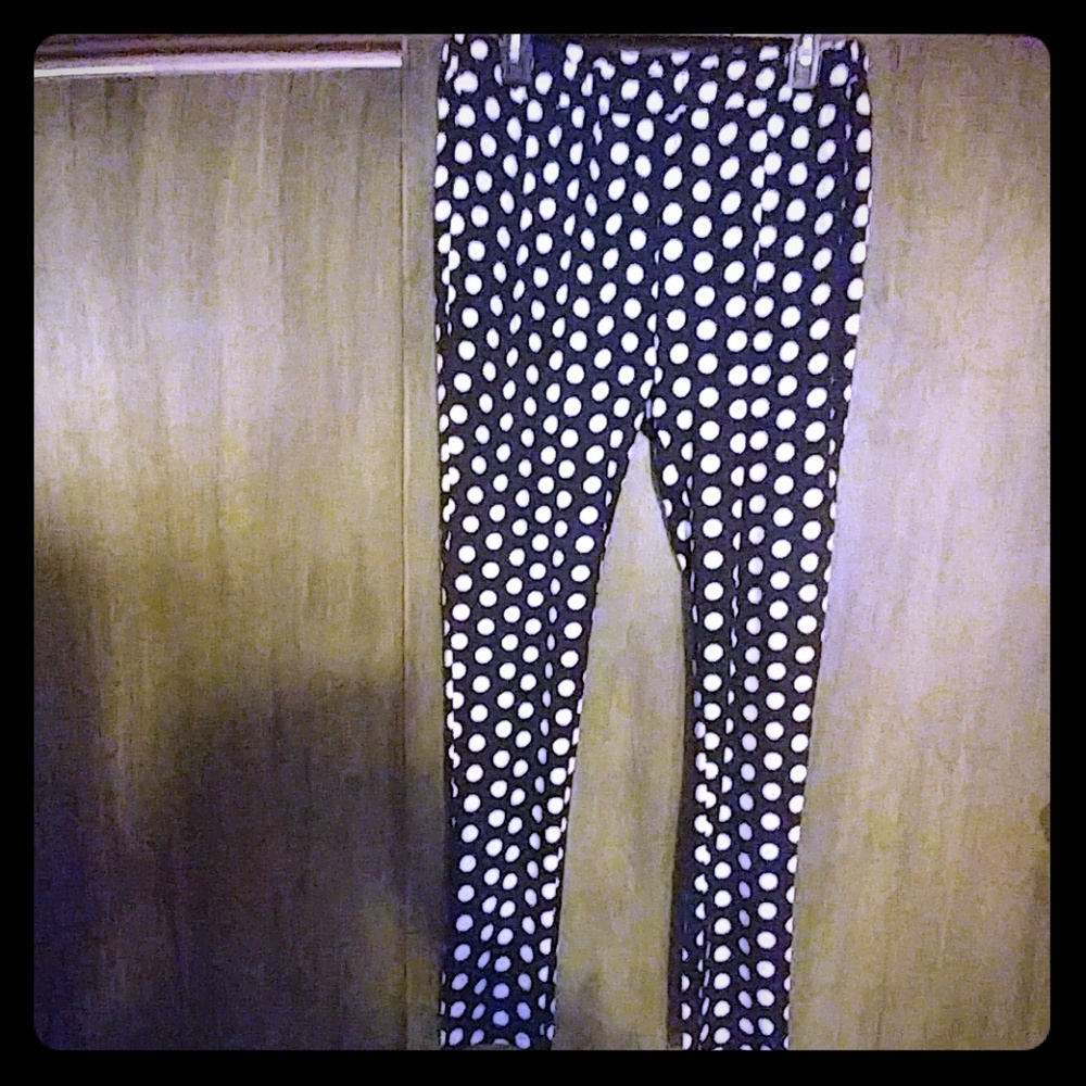 Aster Blue navy blue & white polka dot dress pan